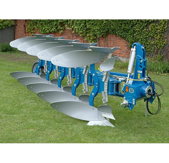MOUNTED REVERSIBLE PLOUGH OVERUM VARI FLEX EX-F
